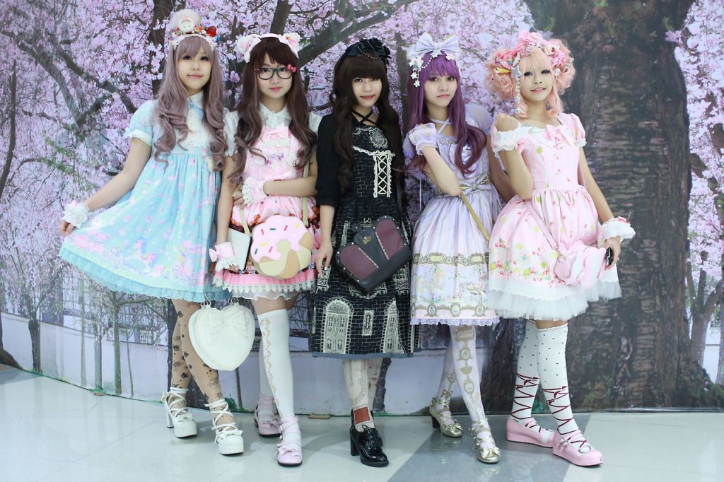 Lolita Fashion, Gaya Victorian Kawaii