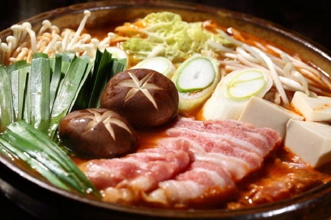 Lengkapi Liburan Musim Dinginmu di Jepang dengan Makan Nabe!