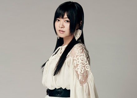 Penyanyi Anisong Konomi Suzuki akan Memulai Debutnya Sebagai Seorang Seiyuu