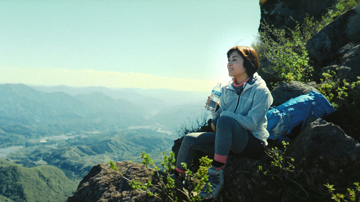 Utada Hikaru Mengumumkan Album Terbarunya Oozara de Dakishimete